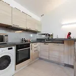 Superbe Appartement En Plein Centre Du Vieil Antibes