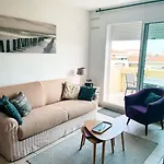 Appartement Vue Mer A 200M Des Plages De Juans Les Pins