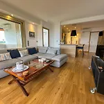 Vue Mer, Face Port, Proximite Centre Et Plage