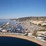 Luxurious Large 2 Rooms With Panoramic Sea View, Ac
