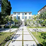 Le Petit Four Jardin - Dans Le Vieil Antibes