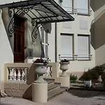 Juan Les Pins - Palais Des Fleurs
