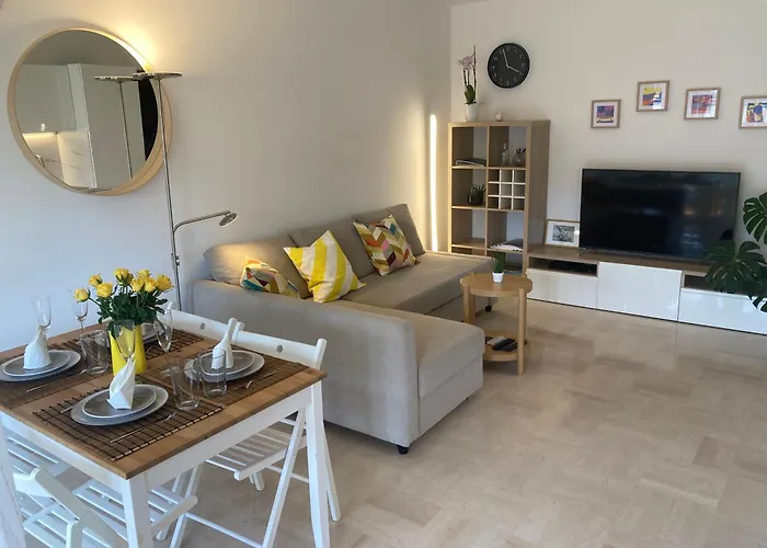 Antibes Juan-Les-Pins Cozy One Bedroom Apartment Near The Beaches And The Restaurants