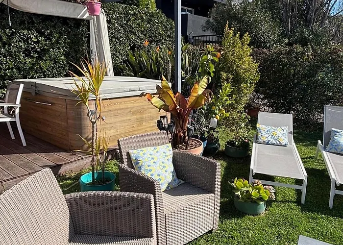 Maison Antibes Avec Jardin Privatif, 4 Chambres, Calme Dans Residence Avec Piscine