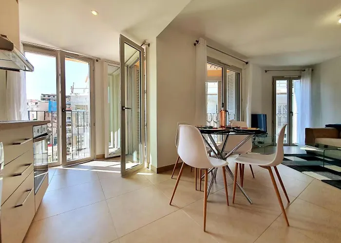 Le Marenda - Appartement Au Coeur D\'Antibes