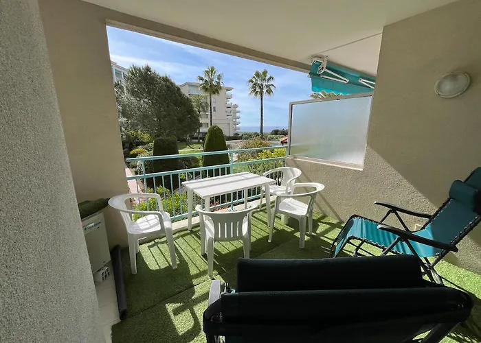 F2 Vue Mer - Piscine - Climatisation - Parking