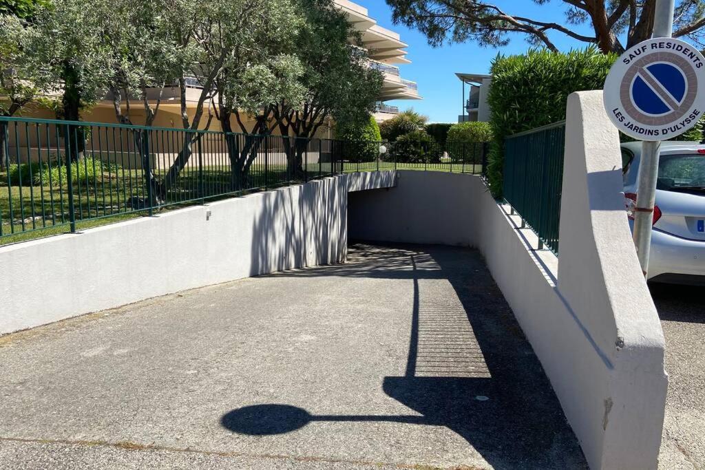 Appart Vue Mer Panoramique Les Jardins D'ulysse * Antibes