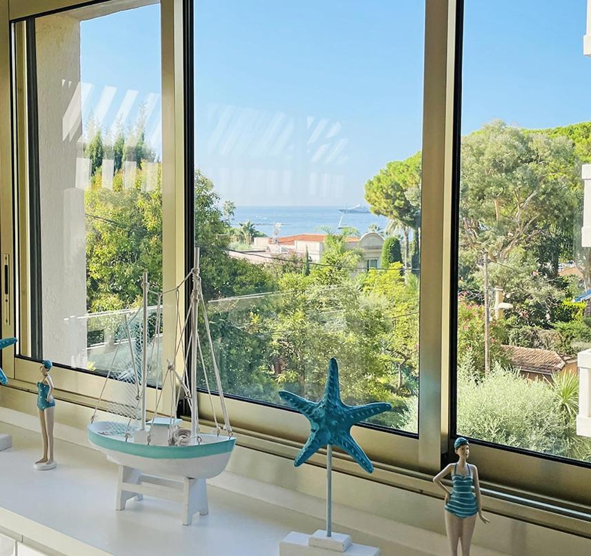 Splendide 3 Pieces Vue Appartement *