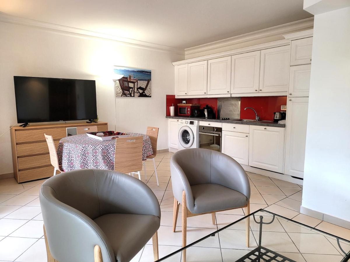 L'emeraude T2 Terrasse Jardinet Apartamento Antibes