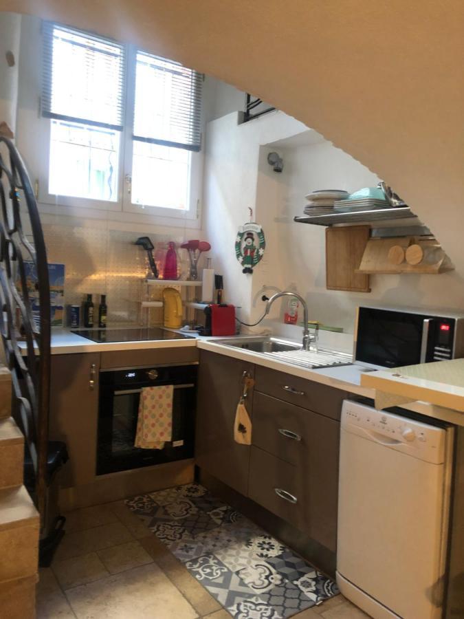 Apartment De Charme Au Coeur Du Vieil Antibes