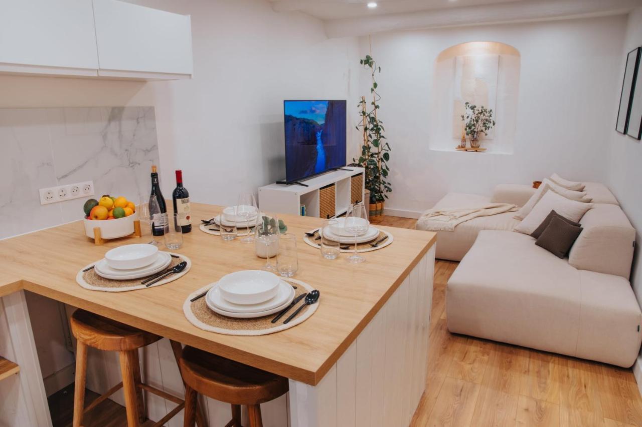 Perfect Family-oriented And Renovated Townhouse In The Old