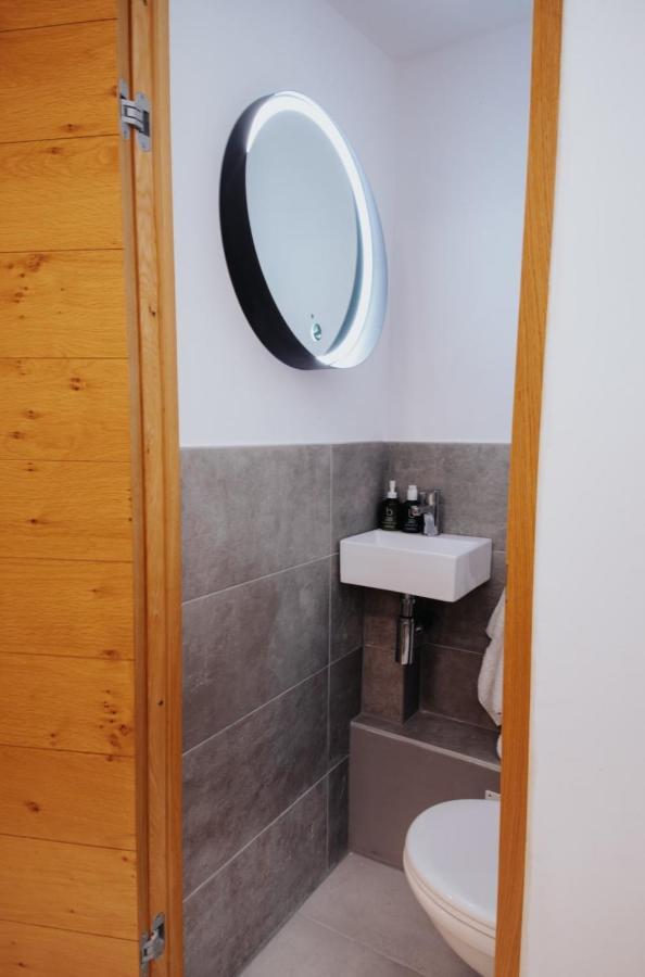Perfect Family-oriented And Renovated Townhouse In The Old *