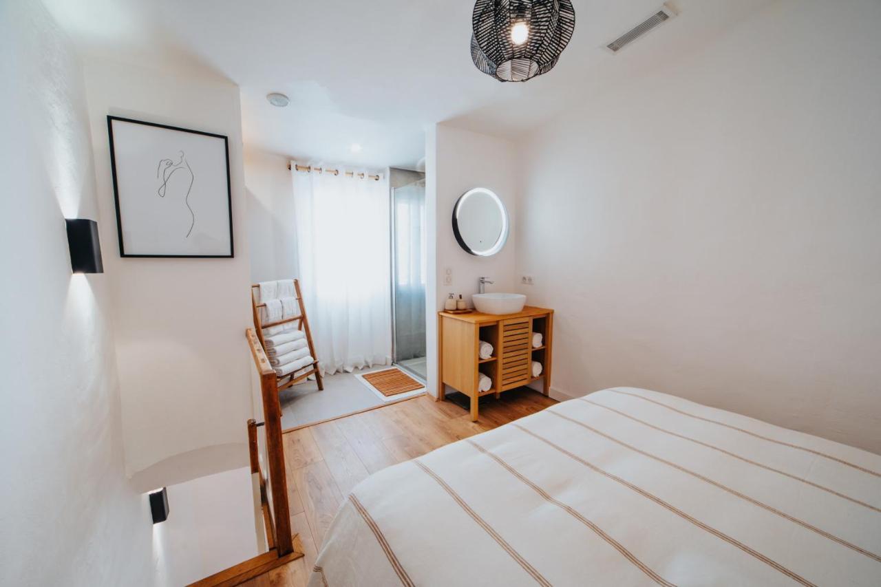 Perfect Family-oriented And Renovated Townhouse In The Old Apartment