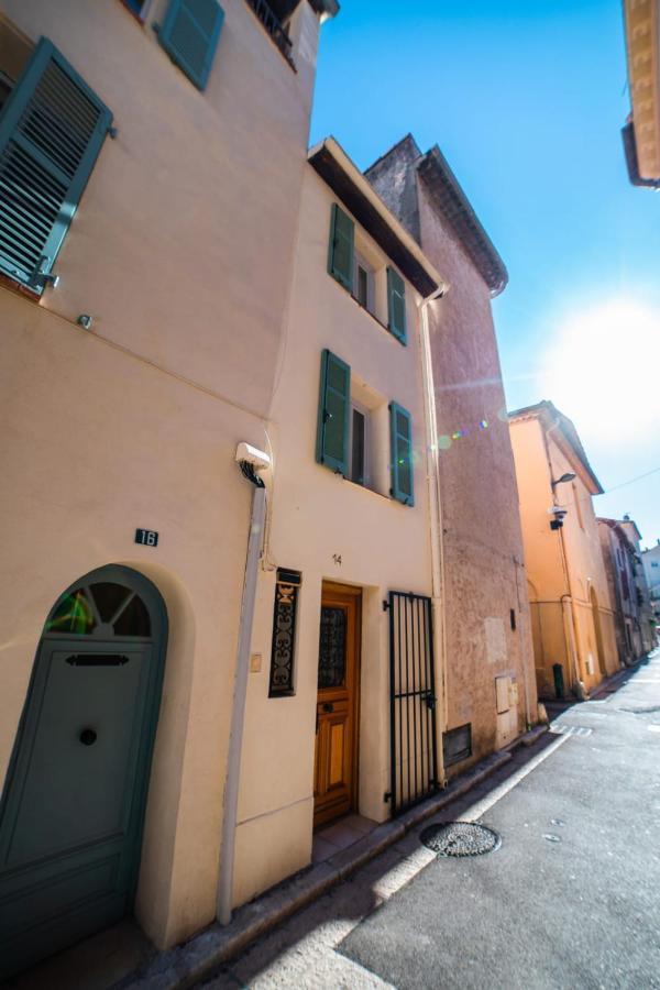 Perfect Family-oriented And Renovated Townhouse In The Old