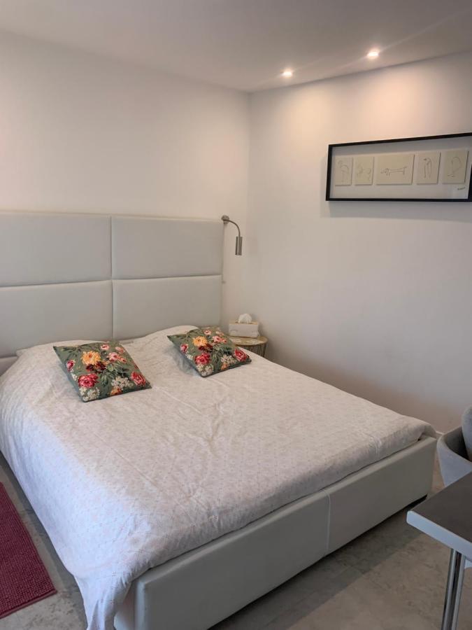 Elimia Avec Piscine Privee Homestay *