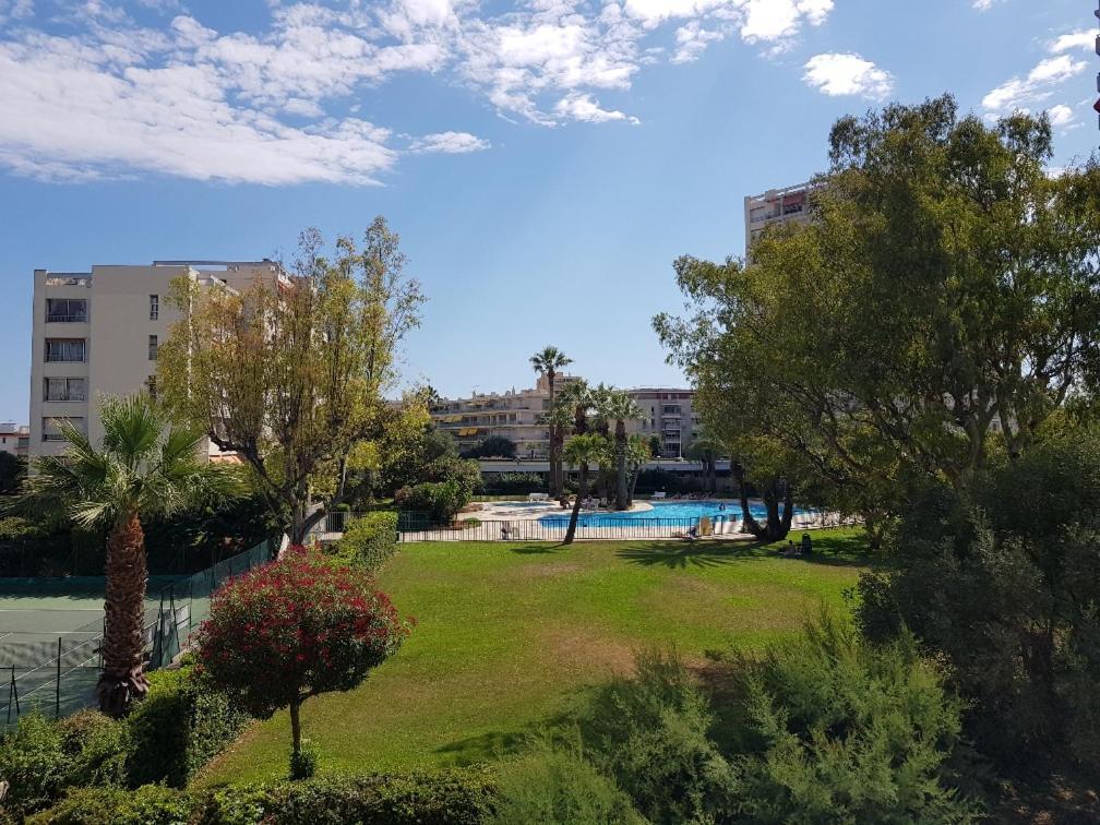 4p, Piscine, Tennis, Wifi, Proche Centre Et Plages Antibes