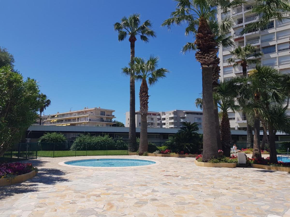 4p, Piscine, Tennis, Wifi, Proche Centre Et Plages Apartment Antibes