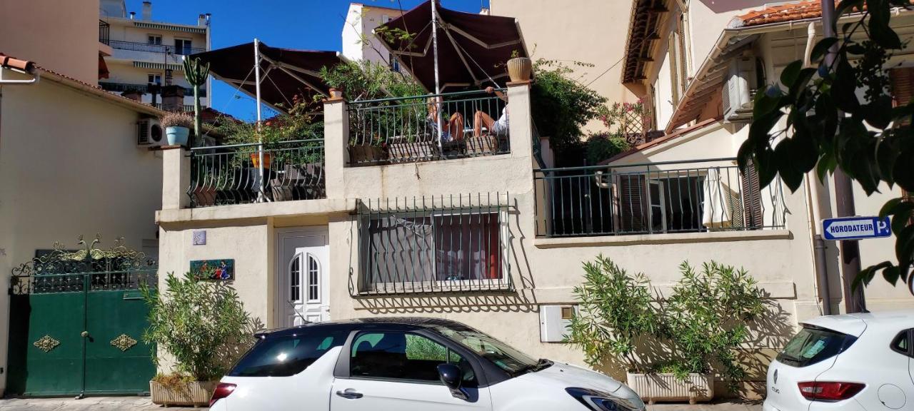 Albergue Crew Lighthouse Antibes