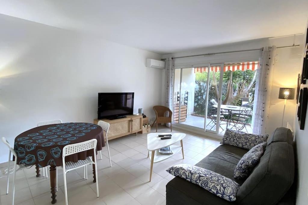 Rabiac - Charming 1 Bedroom With Private Garden Apartment *