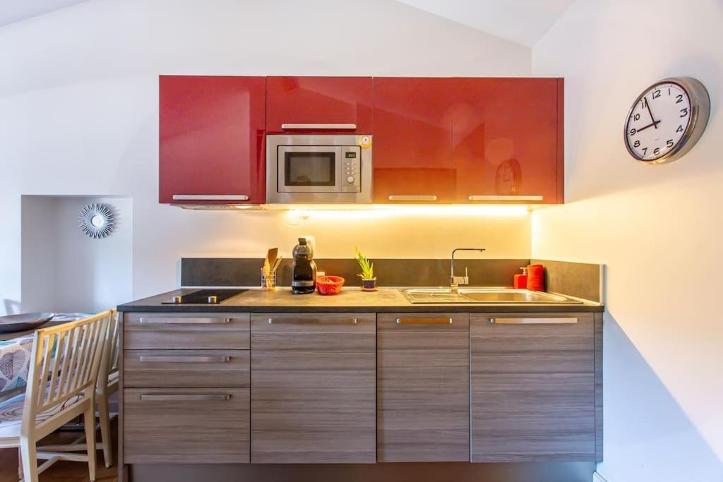 6 - Charming Studio,heart Old Town, Walk * Antibes