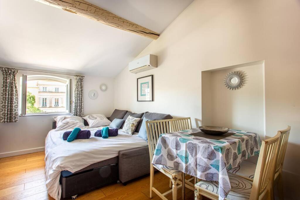 6 - Charming Studio,heart Old Town, Walk