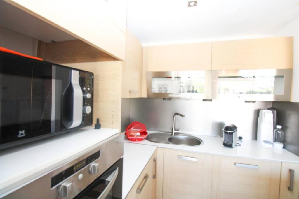 Le Regency Yourhosthelper 4* Apartment