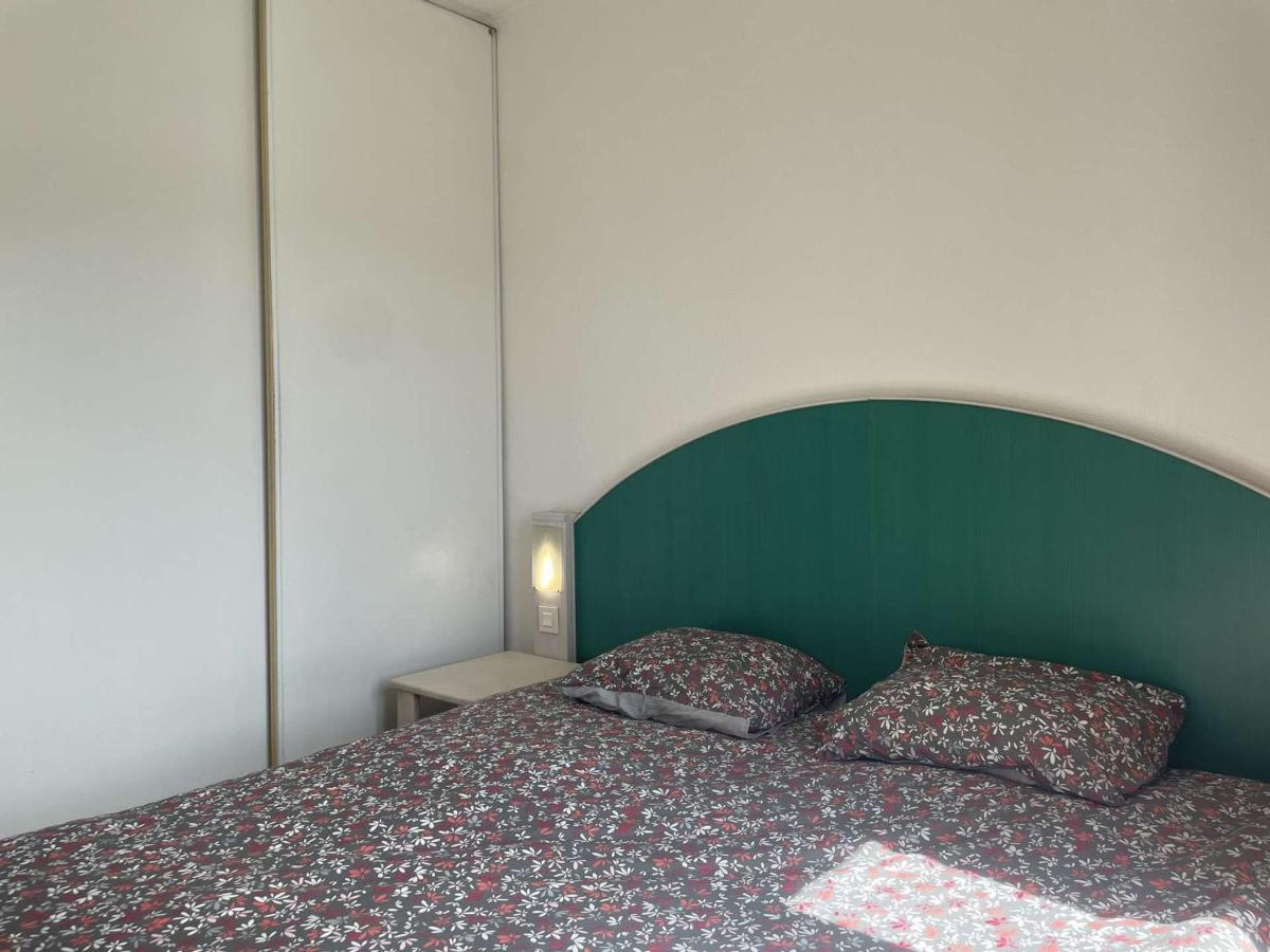 2 Pieces Avec Piscine - 4 Couchages, Juan Les Pins - Fr-1-252-190 Apartment Antibes