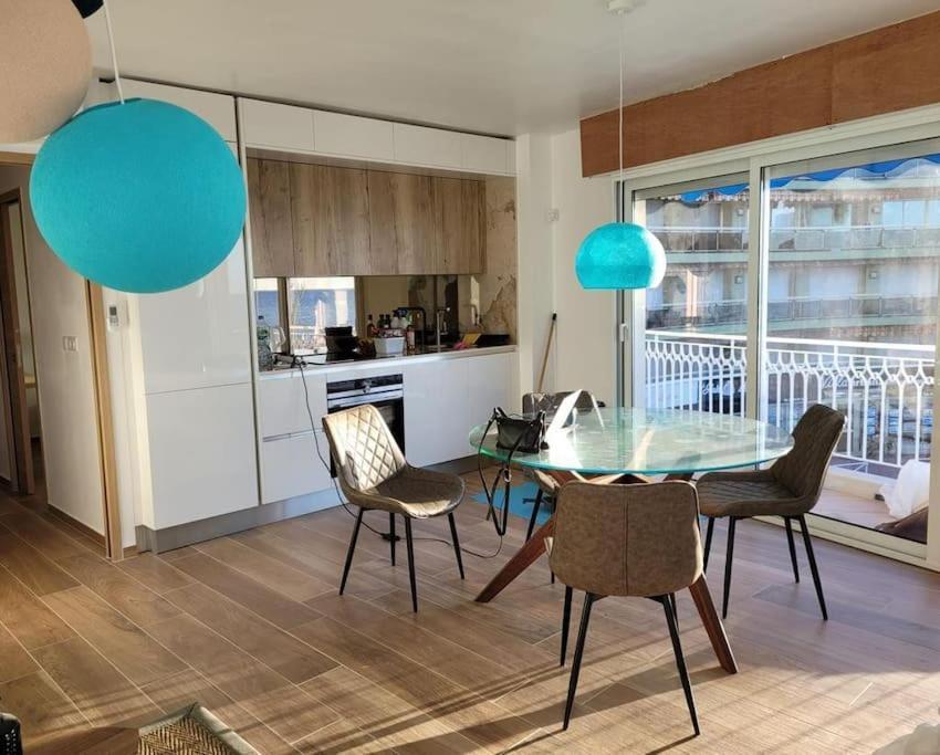 1 Bed With Sea Views Apartment Antibes