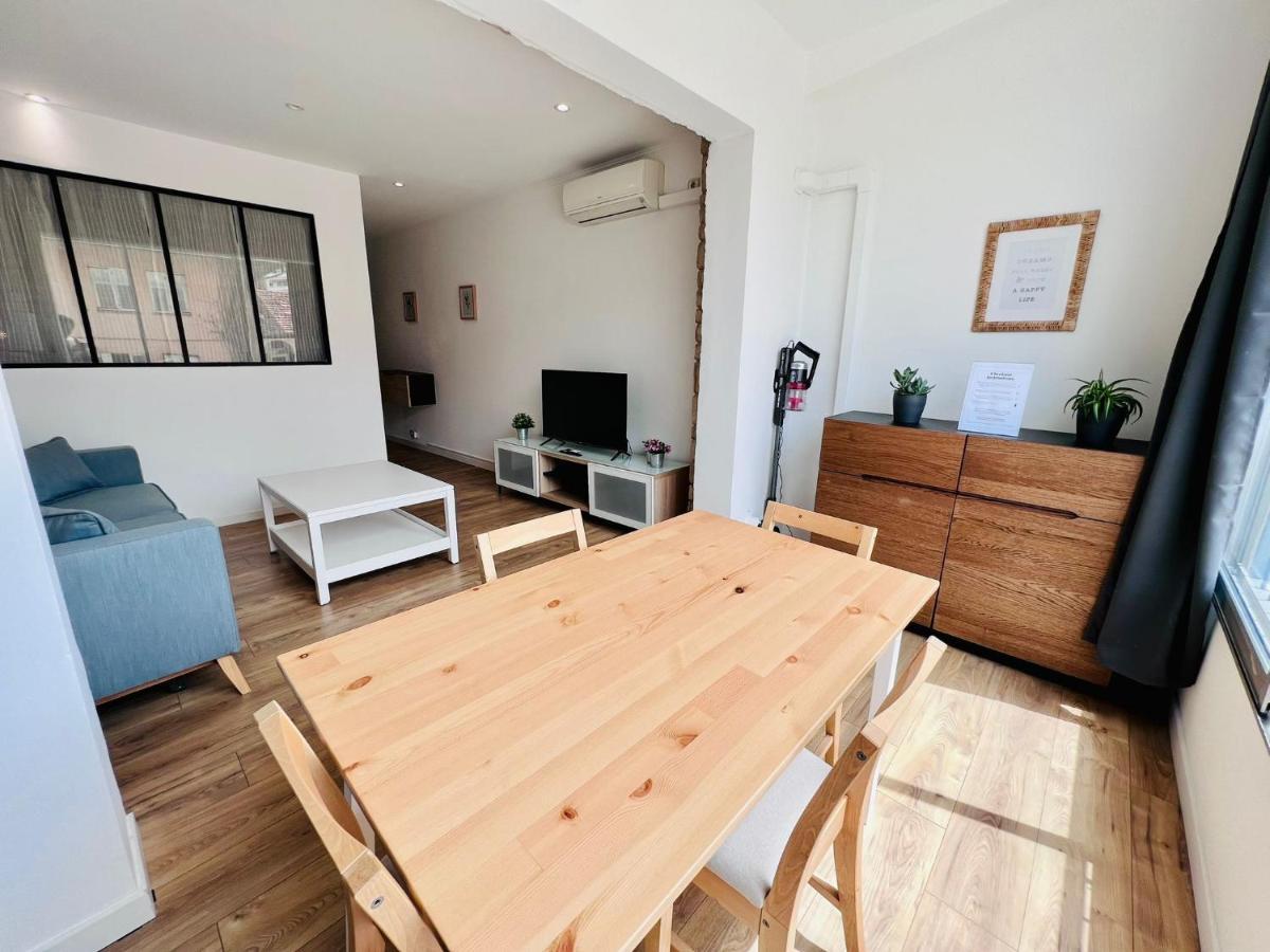 Le Wilson Palace : Apt 4 Prs, 1 Ch, Centre Apartment