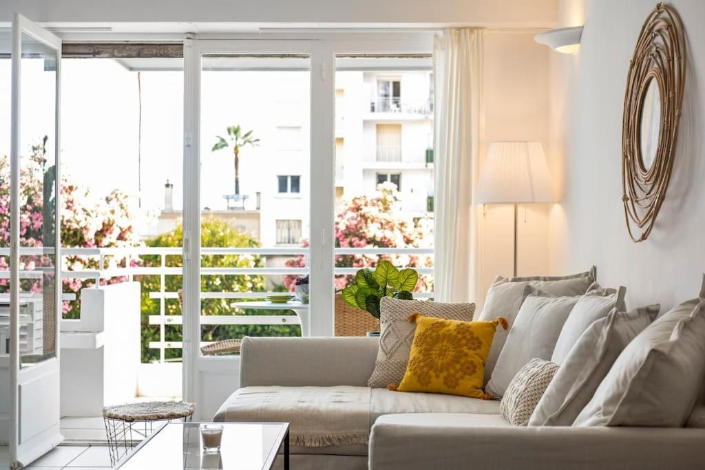 Sunlight - La - Juan Les Pins - 100m From The