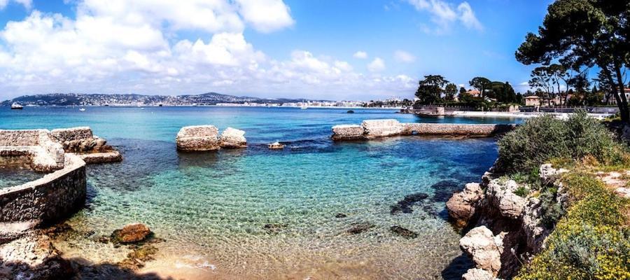 Juan Les Pins, T2 Cosy Et Confortable, Avec Parking En Sous-sol, Proche Plages Et Commerces Apartment Antibes