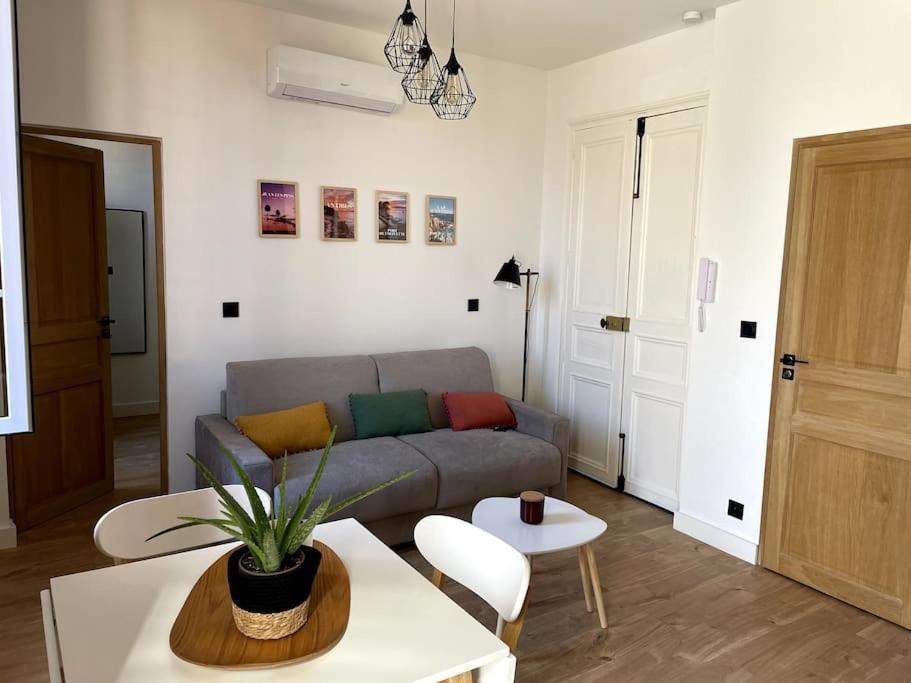 Marlene Coeur Vieil Antibes, Quartier Sympa, Renove Et Convivial , Clim, Balcon *