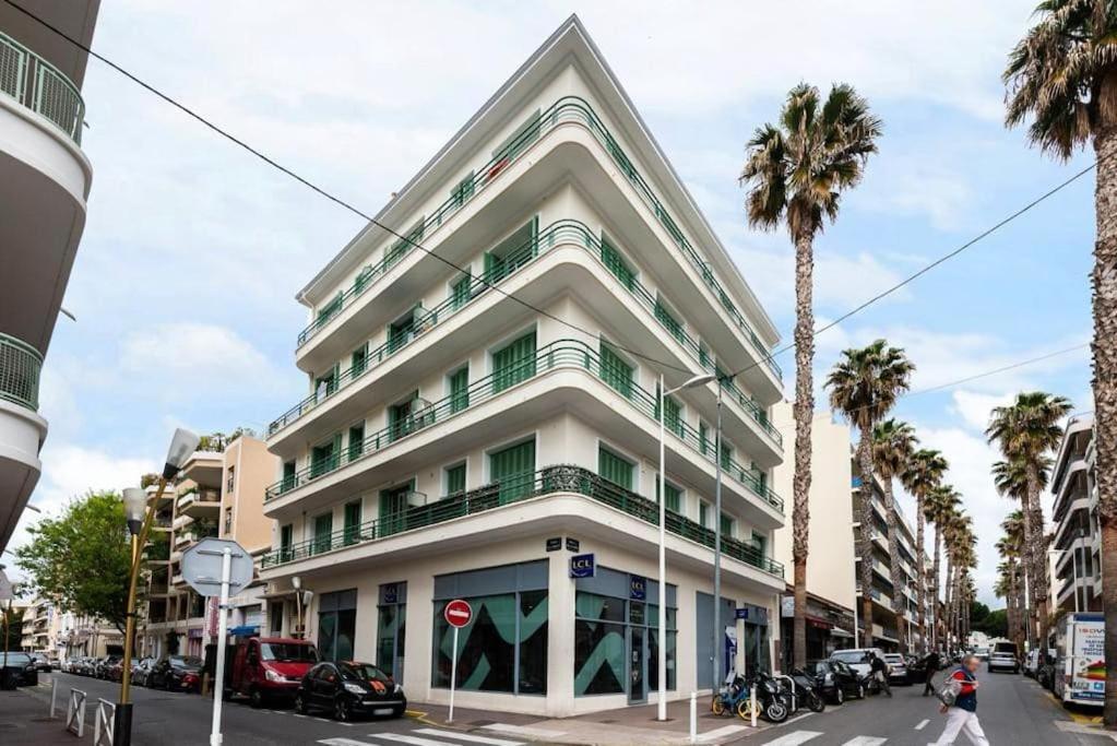 Appartement Louis Gallet Centre Juan Les Pins 50m Des Plages *