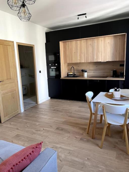 Apartment Chez Marlene Vieil Antibes, Clim, Balcon
