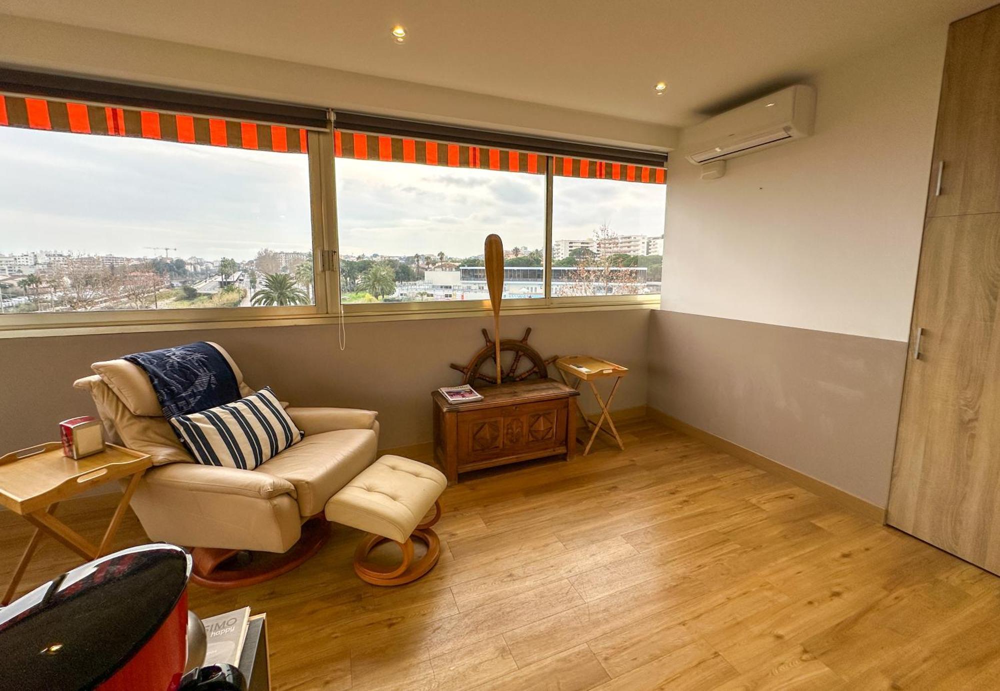 Vue Mer, Face Port, Proximite Centre Et *