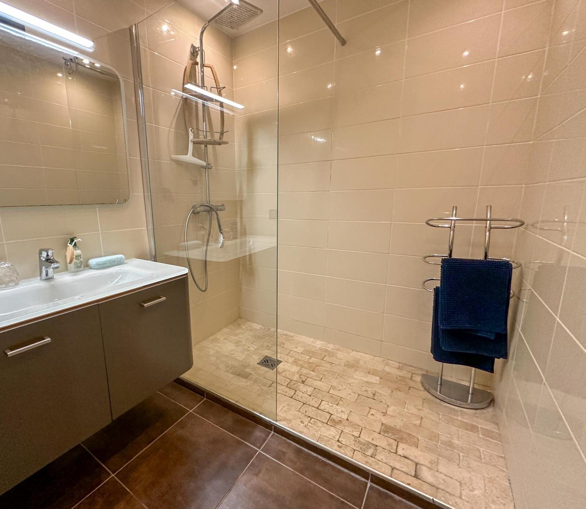 Vue Mer, Face Port, Proximite Centre Et * Antibes