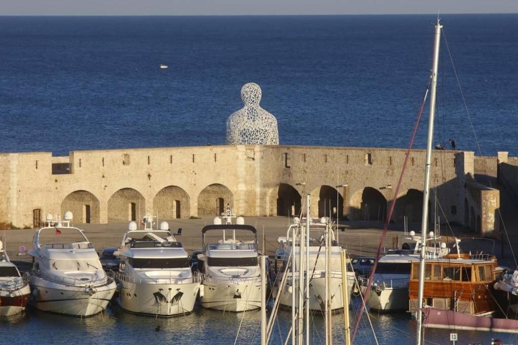 Le Provencal - Center Old 1br Flat With Ac, Wifi Apartamento Antibes