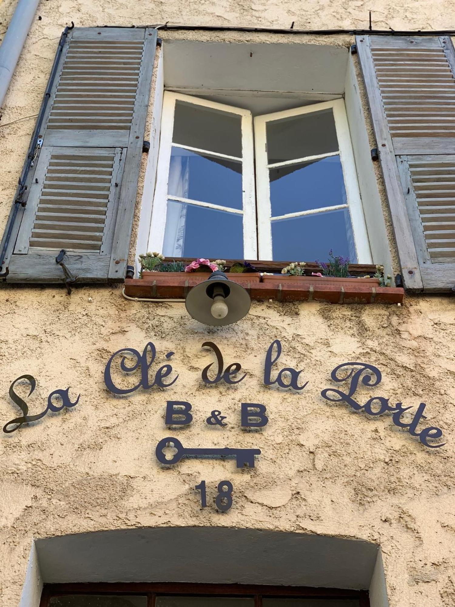 La Cle De La Porte * Antibes