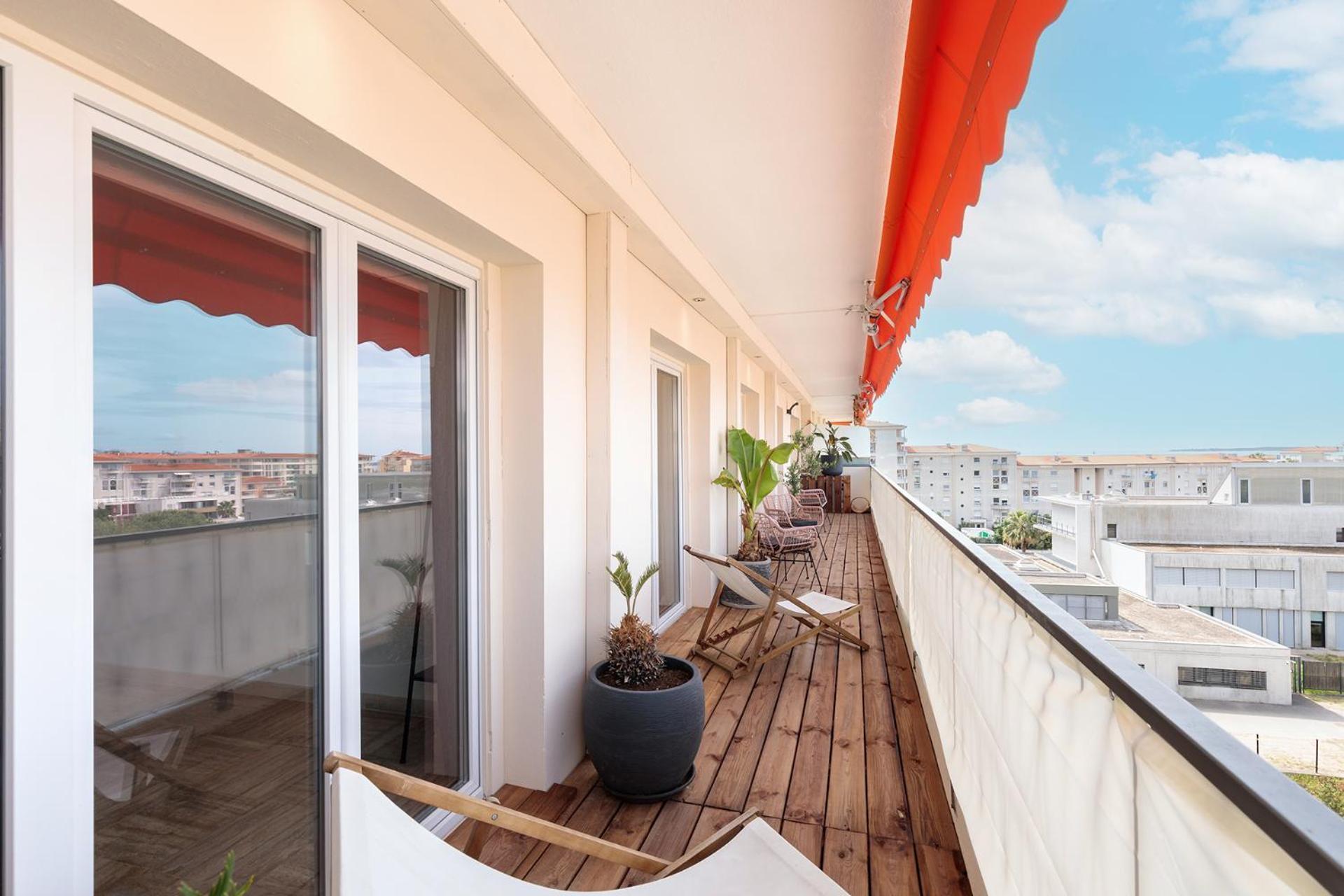 Spacieux De 114 M2 A 5 Min Des Plages - Proximite Tous Commerces Et Transports