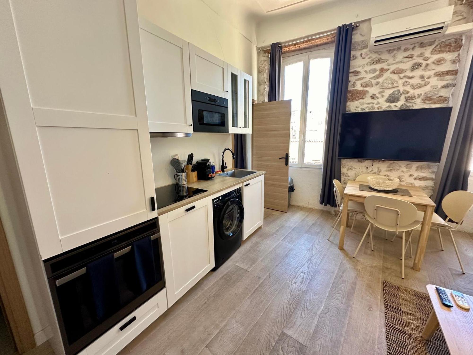 Gorgeous Brand New 2 Bedrooms Apartamento *