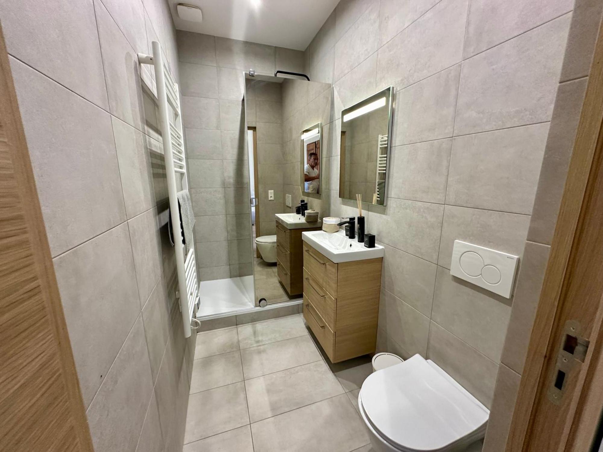 Apartamento Gorgeous Brand New 2 Bedrooms *