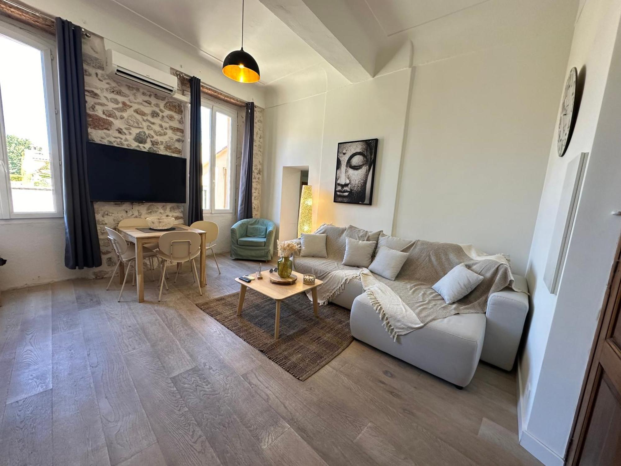 Gorgeous Brand New 2 Bedrooms *