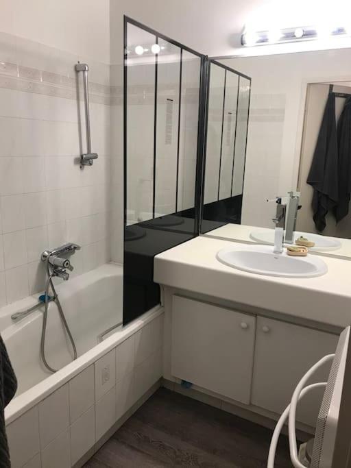 Apartamento Terrasse Piscine Et Acces Antibes