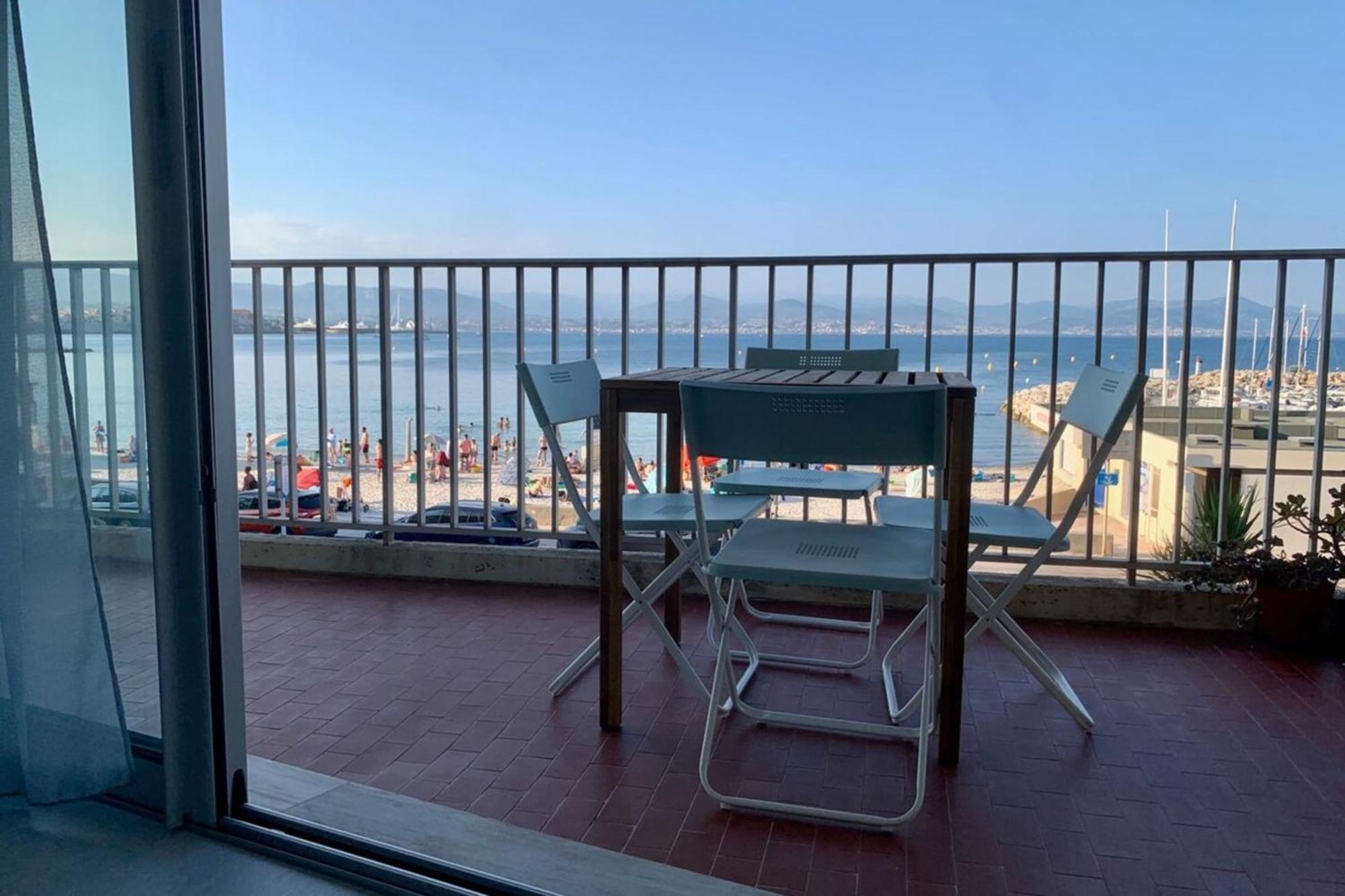 06at1 - Cosy Seaside In An Ideal Location Appartement