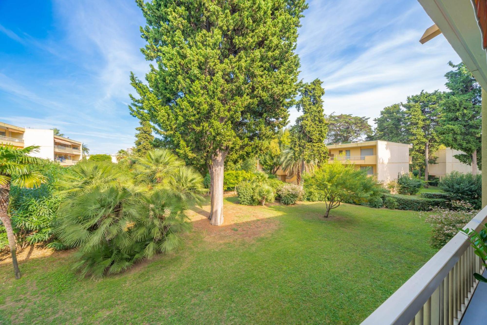 Les 15 Pins & La -your Getaway Near Sea & Antibes
