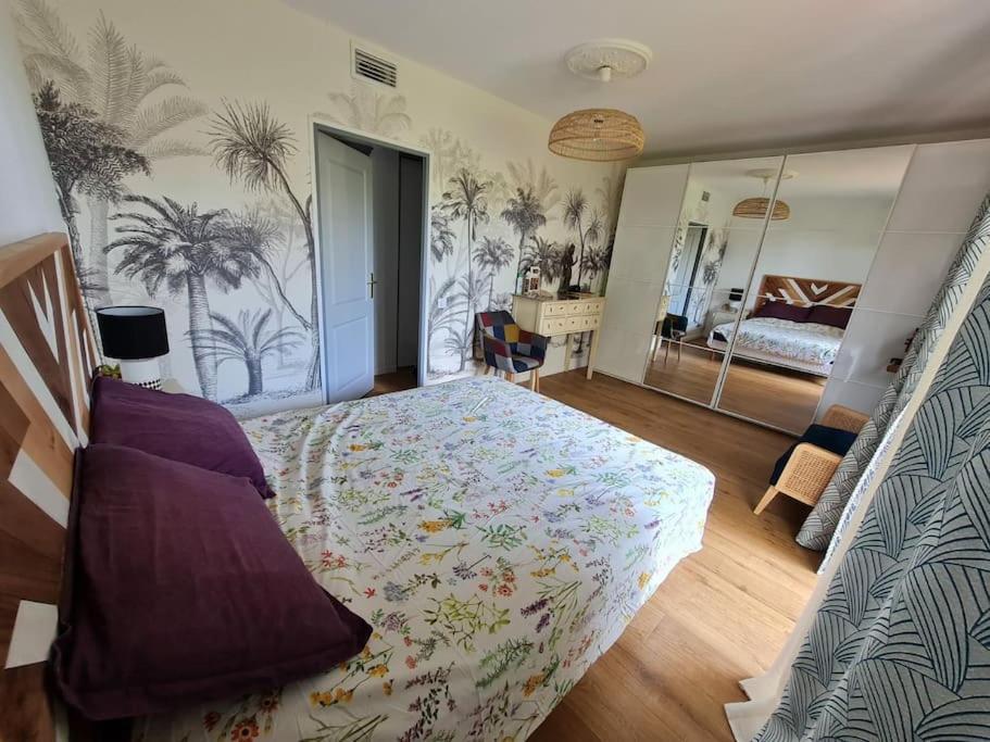 Avec Terrasse, Piscine Et Garage A 400m * Antibes