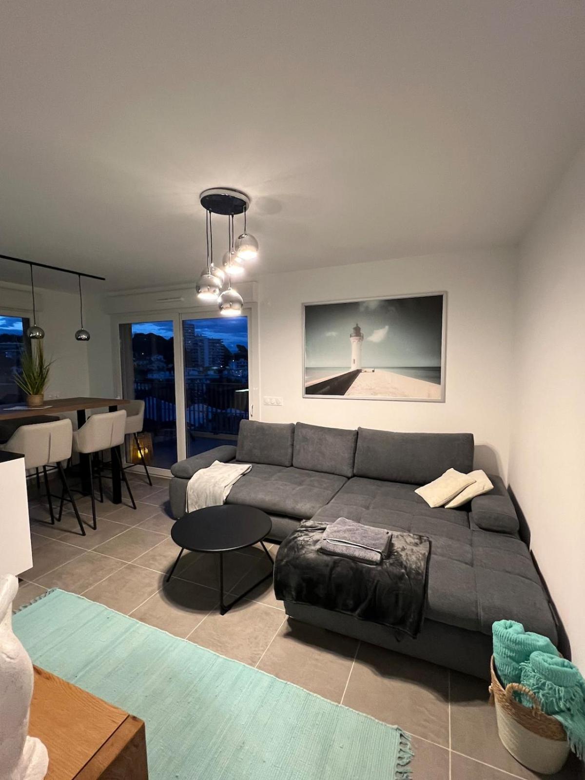 Apartment New In