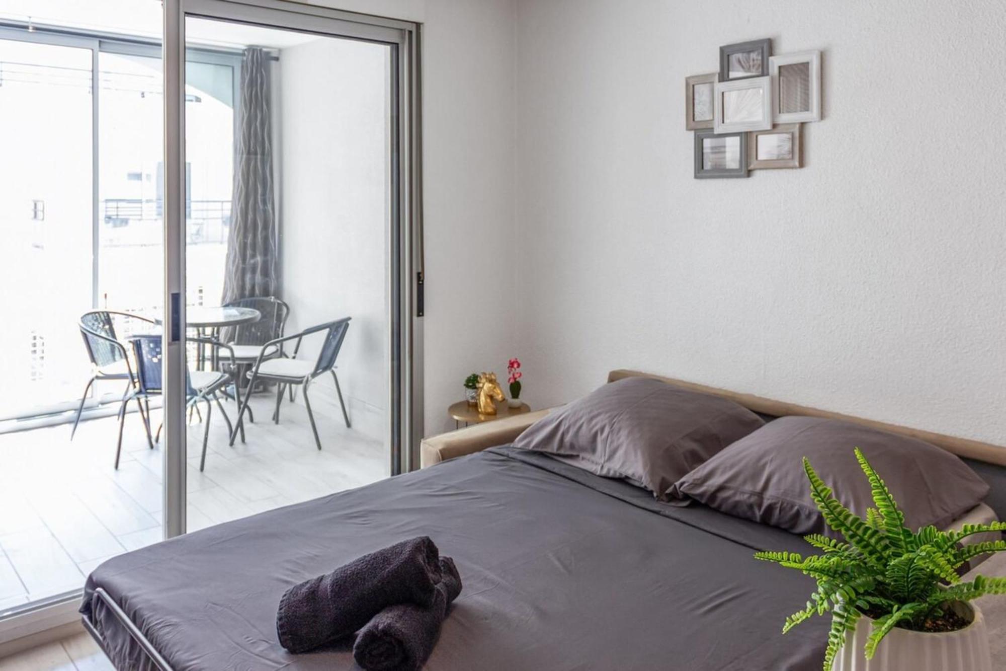 Le Bricka - Hypercentre - Cosy - 2 Min From The Sea * Antibes