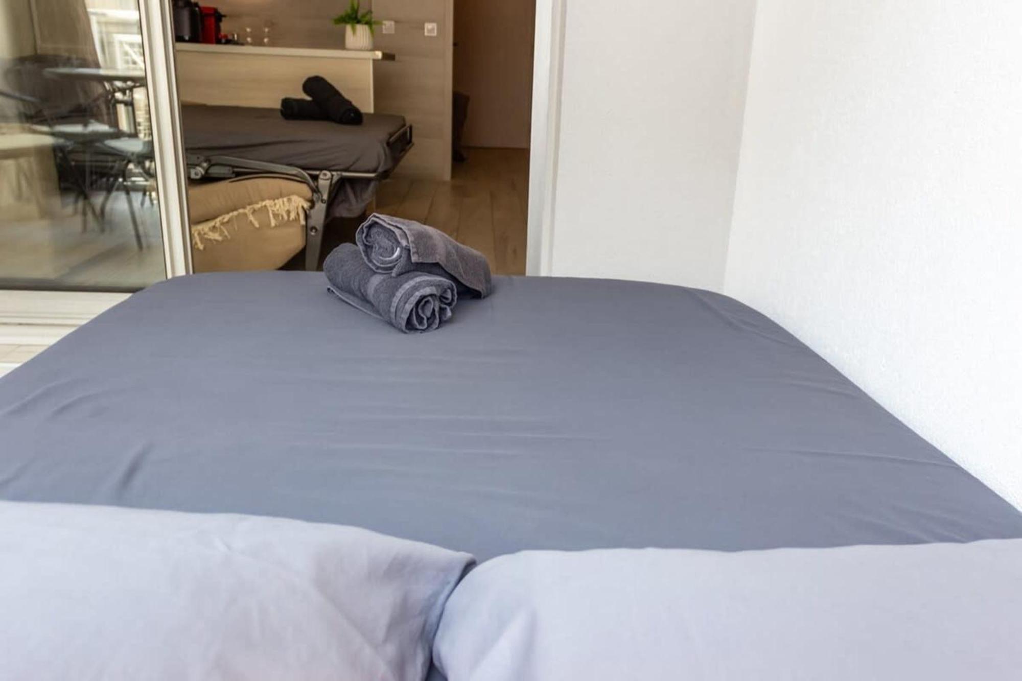 Apartment Le Bricka - Hypercentre - Cosy - 2 Min From The Sea *