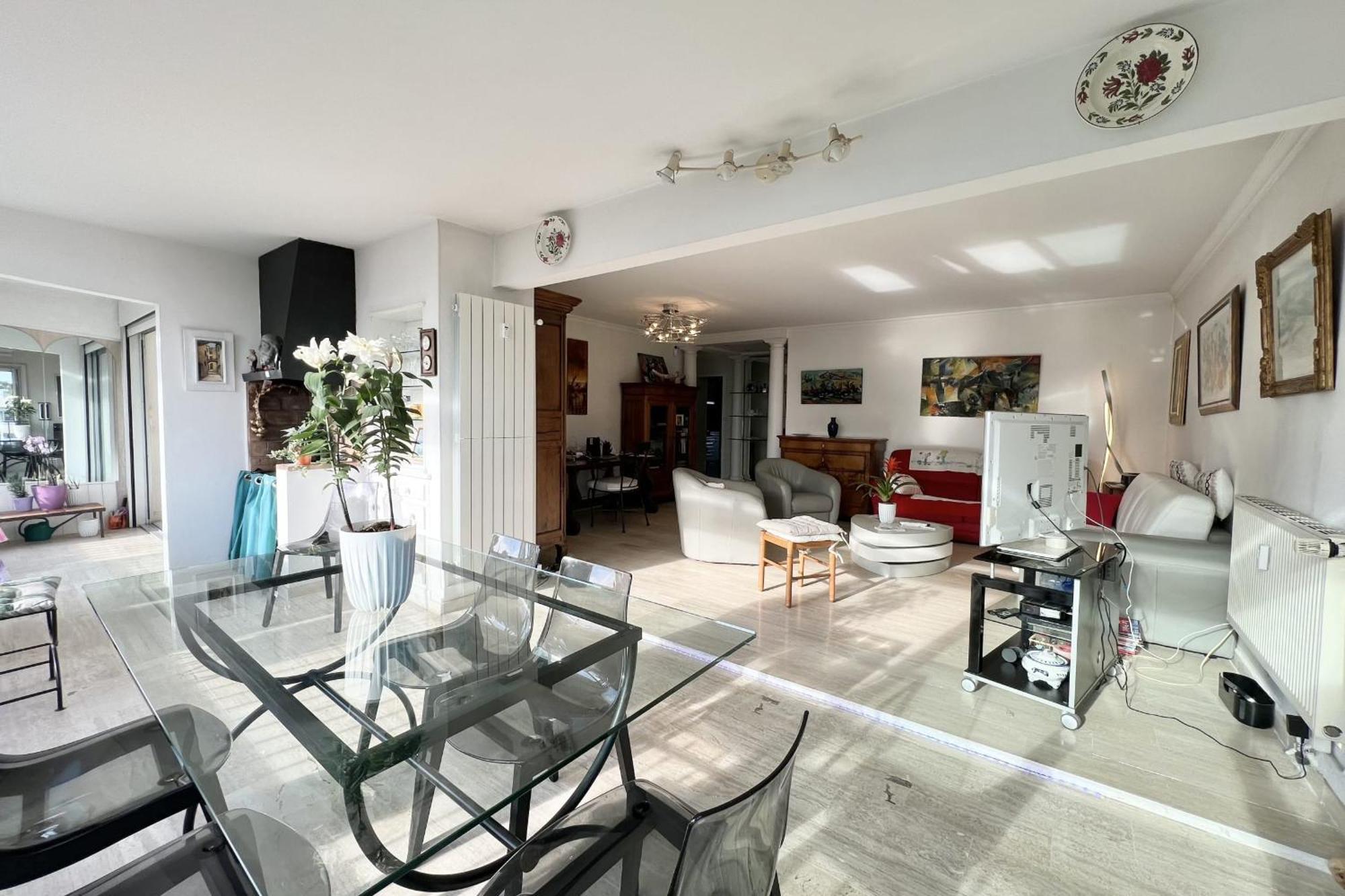 Apartment T3 With Magnificent Sea View